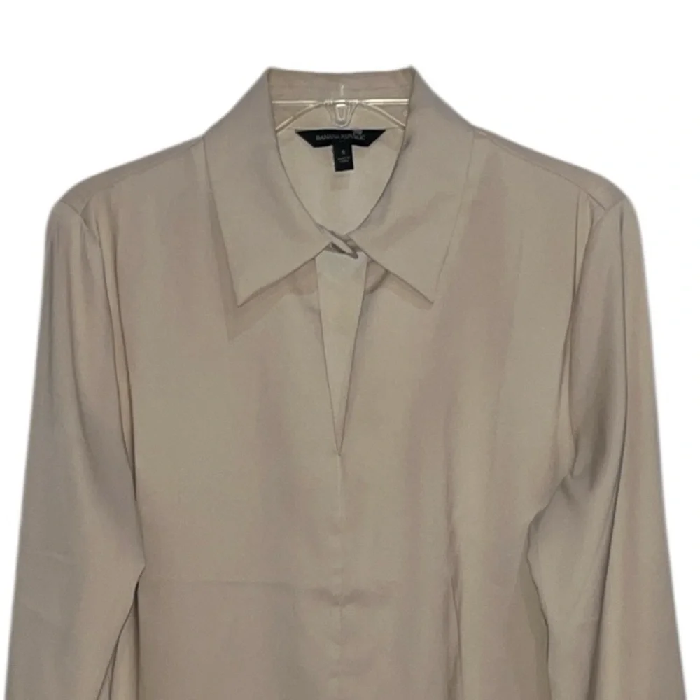Banana Republic Women's Essential Collared Blouse Size Small - Picture 6 of 10